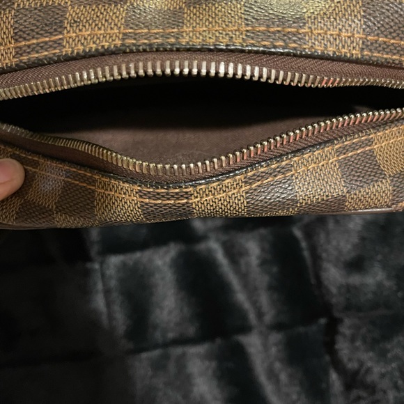 🔥Sale Louis Vuitton pre-loved good condition.🔥 - Picture 11 of 16